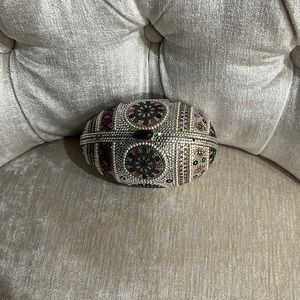 Judith Lieber evening purse with a chain brand new egg shape